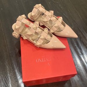 Valentino Garavani Roman Stud leather point-toe flats